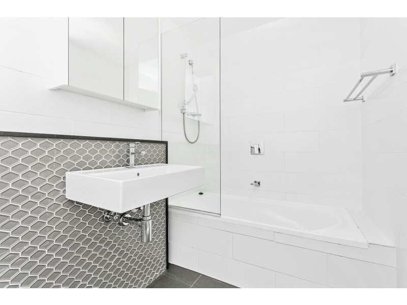 203/46-48 President Avenue, Caringbah NSW 2229