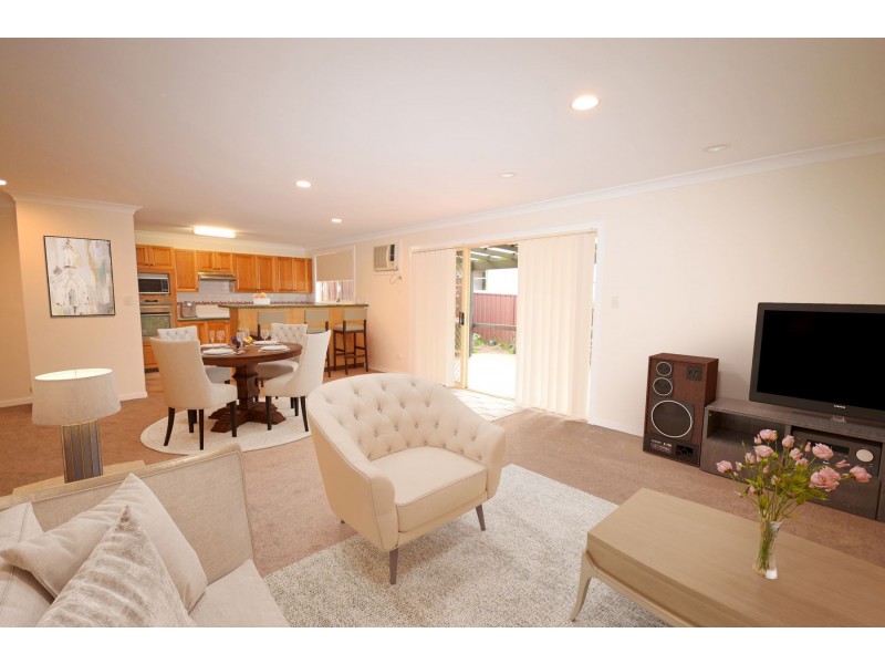 1/27 Gannons Road, Caringbah NSW 2229