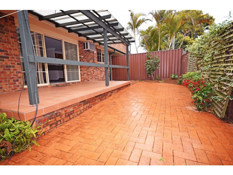 1/27 Gannons Road, Caringbah NSW 2229