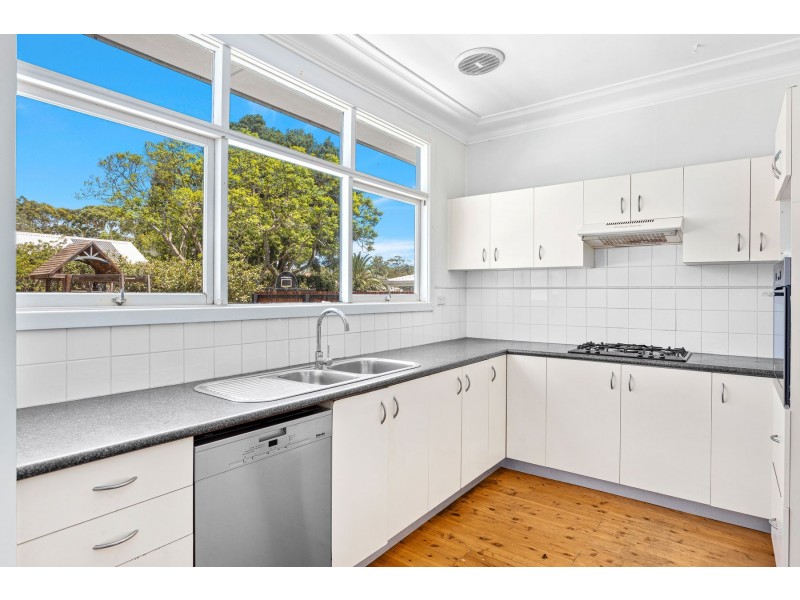 4 Caringbah Road, Woolooware NSW 2230