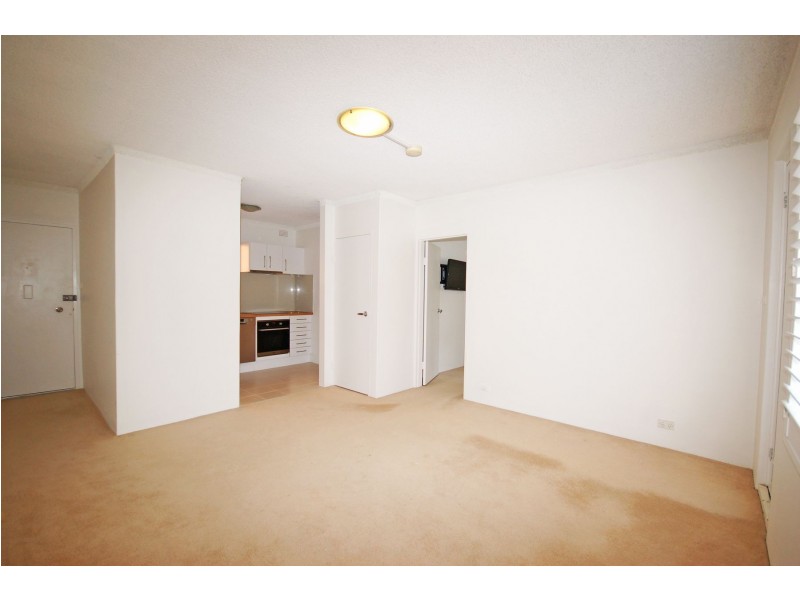 2/10-12 Banksia Road, Caringbah NSW 2229