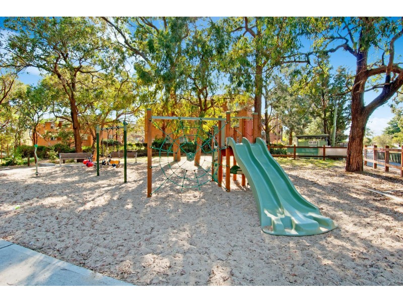 7/73-75 Flora St, Kirrawee NSW 2232