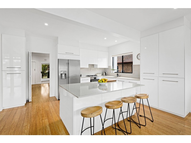 18 Castelnau Street, Caringbah South NSW 2229