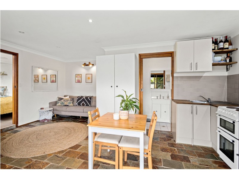 18 Castelnau Street, Caringbah South NSW 2229