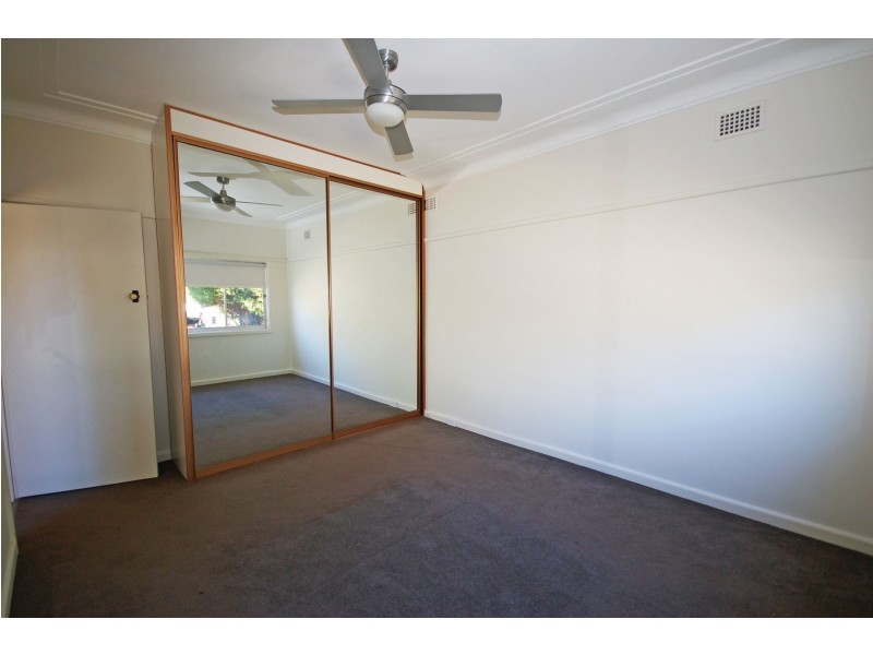 77 Loftus Avenue, Loftus NSW 2232