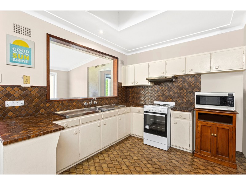 3 Forbes Crescent, Engadine NSW 2233