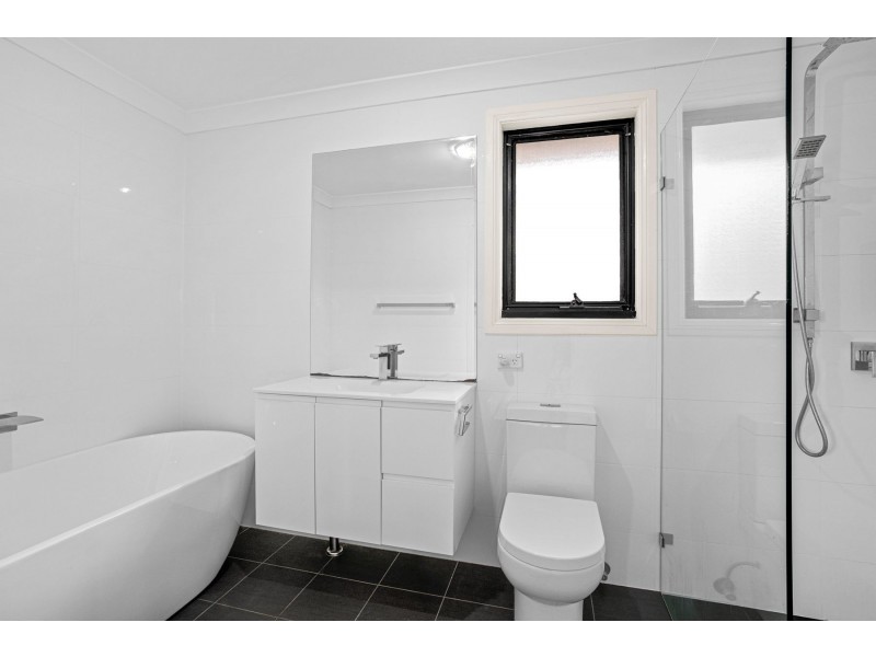 1/54 Forest Road, Miranda NSW 2228