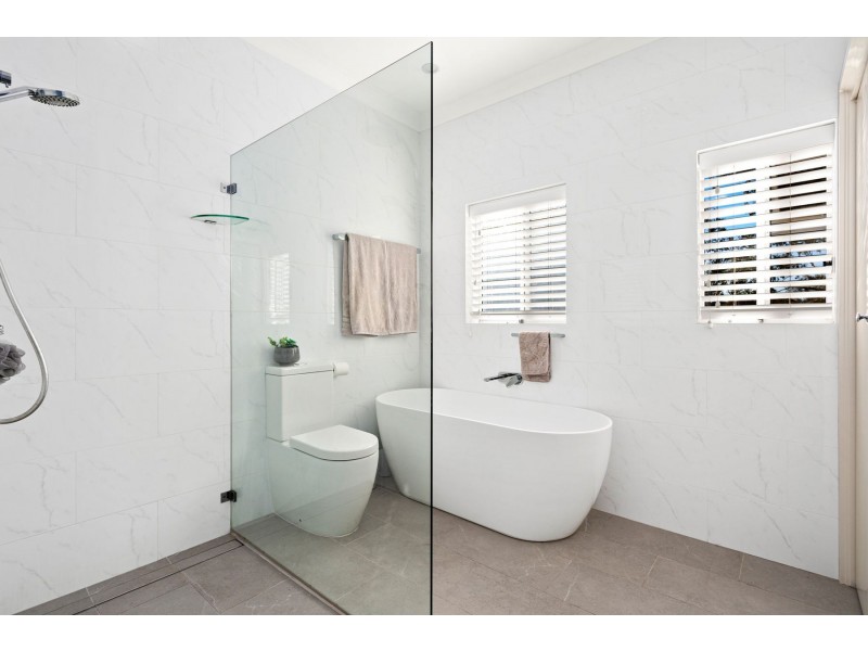 21 Humberstone Avenue, Gymea NSW 2227