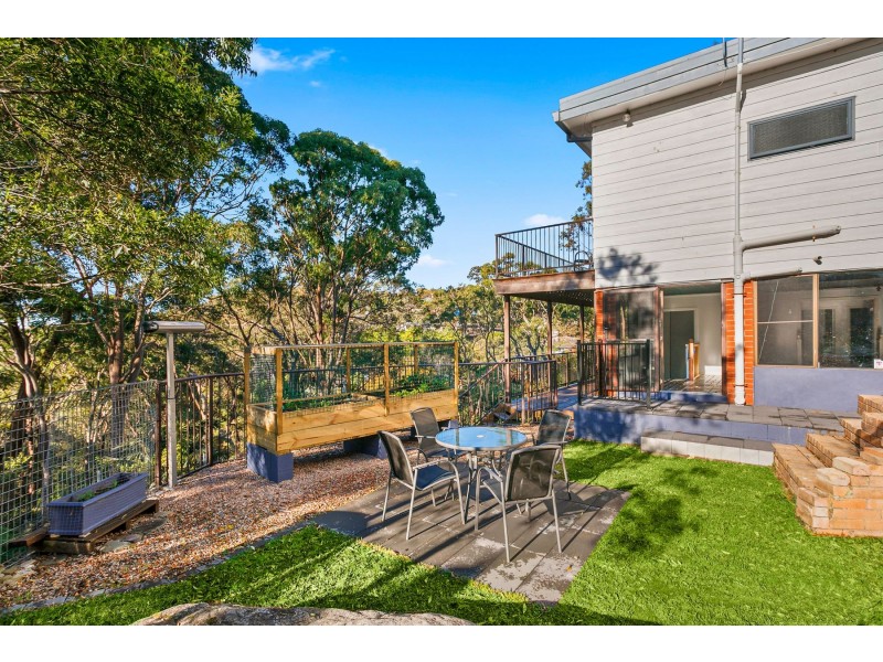 121 Ninth Avenue, Loftus NSW 2232