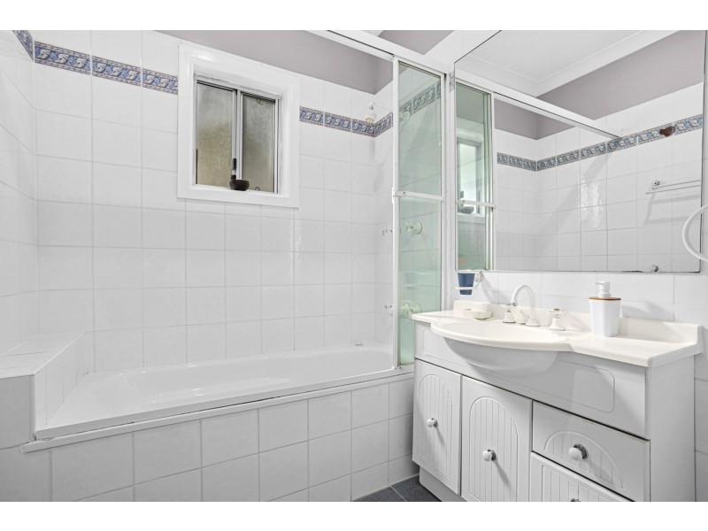 15 Carramar Crescent, Miranda NSW 2228