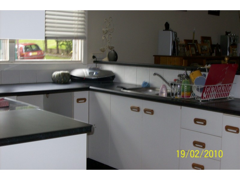 67 John St, Belmont North NSW 2280
