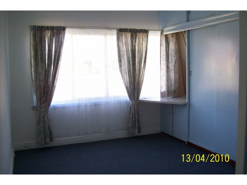 1/25 Deane, Belmont NSW 2280