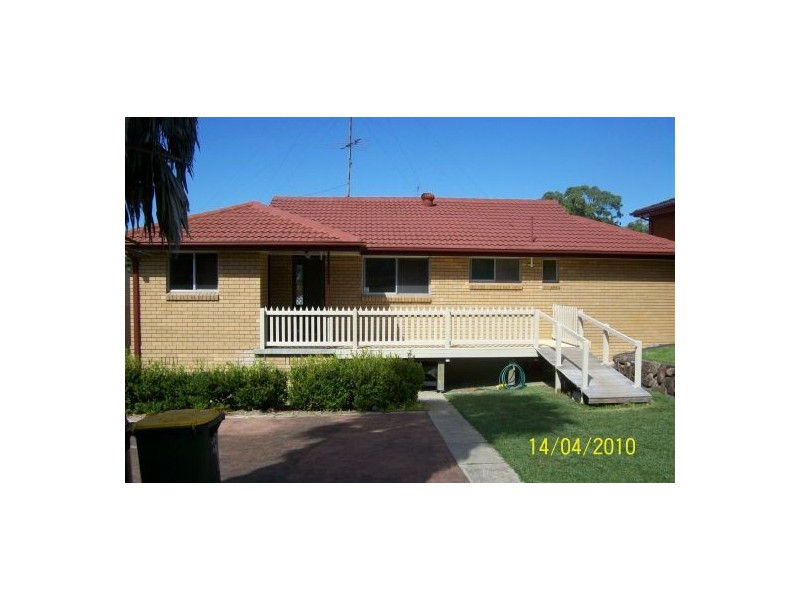 18 Calverton Cres, Jewells NSW 2280