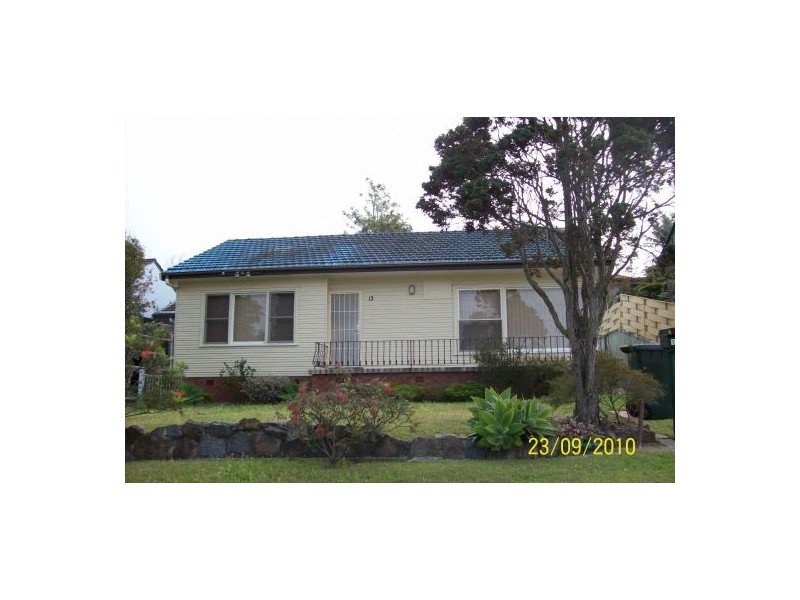 13 Saros Street, Belmont NSW 2280