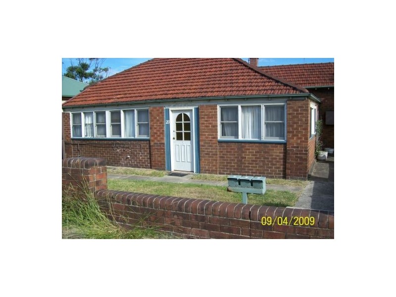 1/27 Crebert St, Mayfield NSW 2304