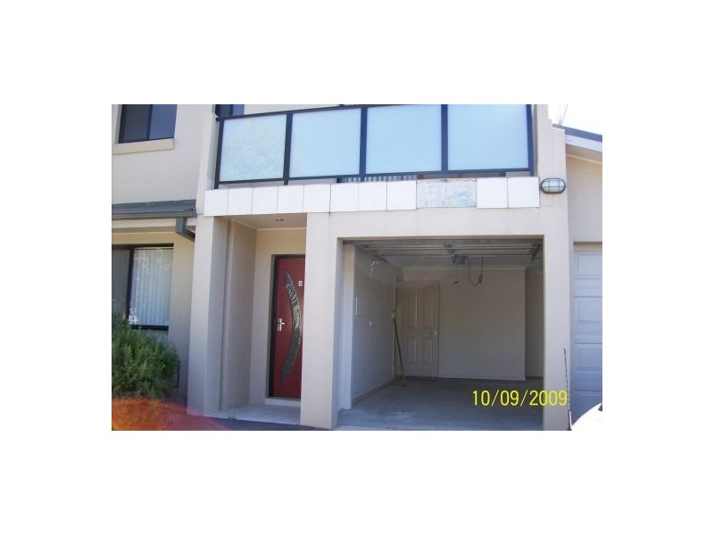 3/11 Sweet St, Warners Bay NSW 2282