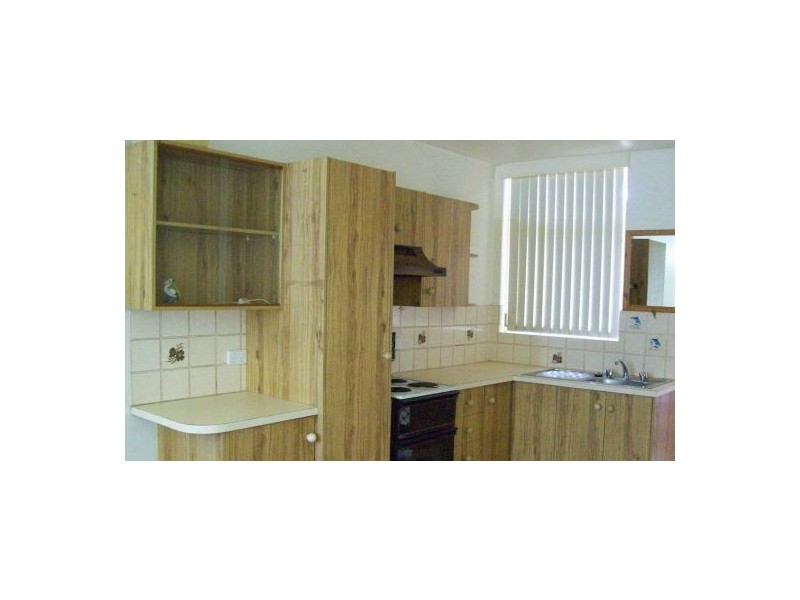 2/3 Walter Street, Belmont NSW 2280