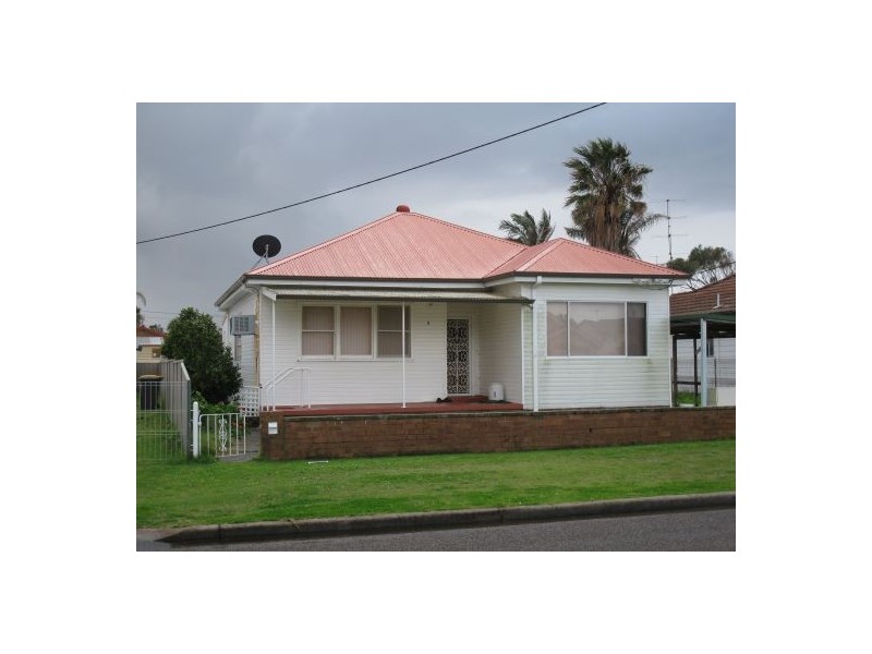 11 Tirriki St, Blacksmiths NSW 2281