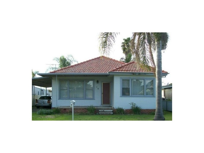 26 Pelican, Swansea NSW 2281
