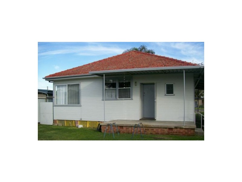 26 Pelican, Swansea NSW 2281