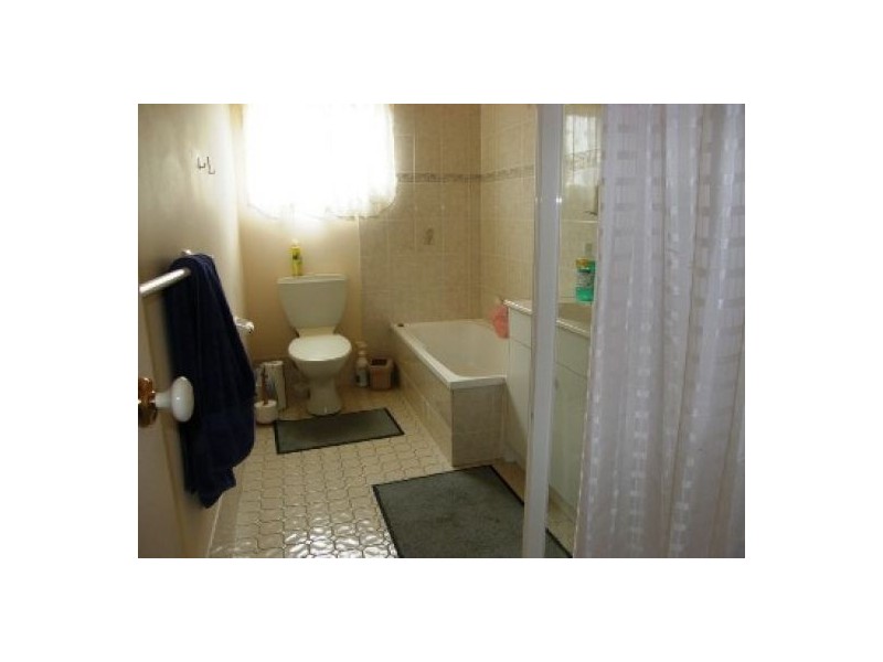 2/31 Marks Point Rd, Marks Point NSW 2280