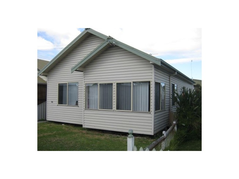 45 Braye St, Mayfield NSW 2304