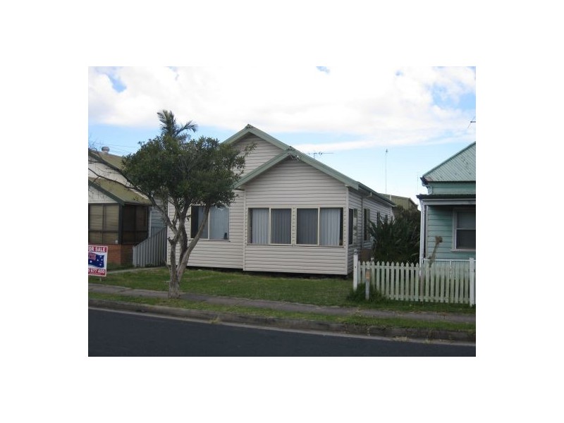 45 Braye St, Mayfield NSW 2304