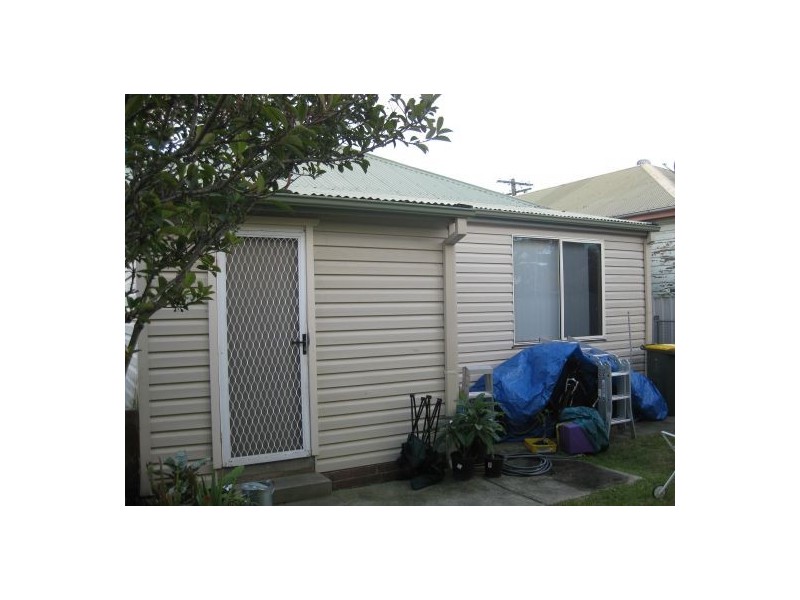 45 Braye St, Mayfield NSW 2304