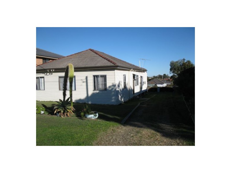 2/30 Stanley St, Belmont NSW 2280