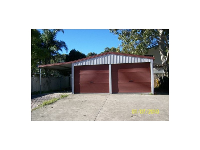 5 Laxton Cres, Belmont NSW 2280