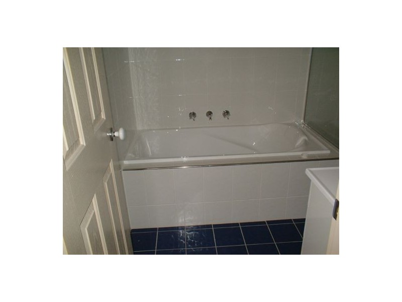 1/53 Livingston, Belmont NSW 2280