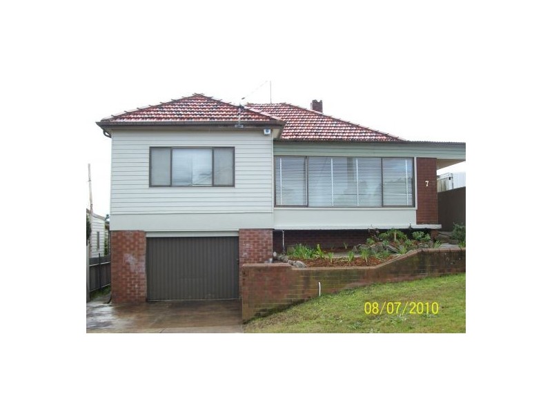 7 Marriot, Belmont NSW 2280