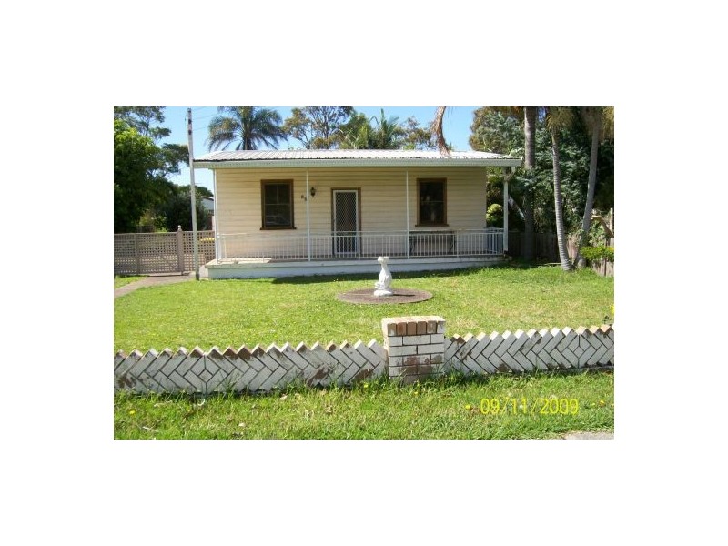 86 Evans St, Belmont NSW 2280