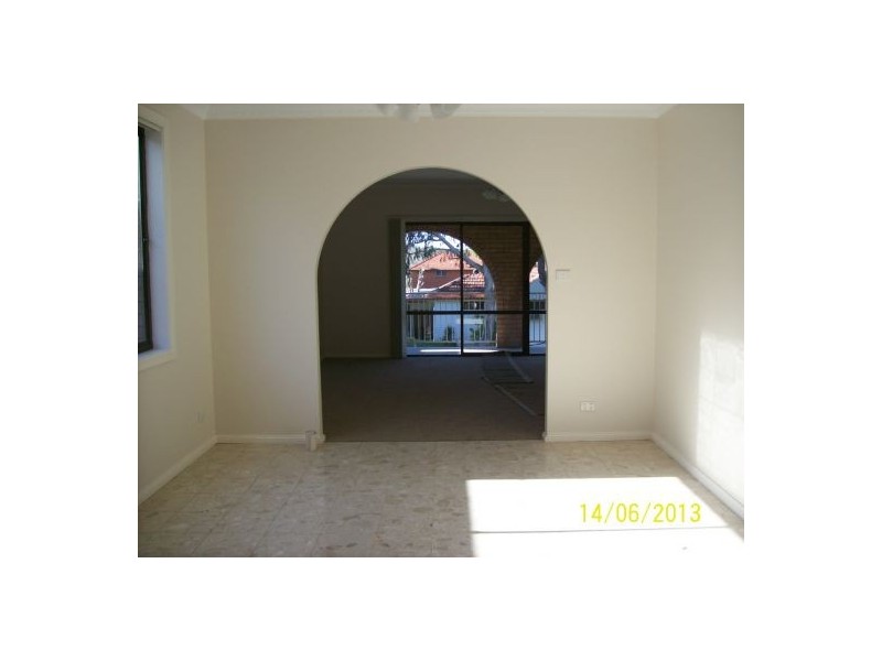 11 Dickinson St, Charlestown NSW 2290