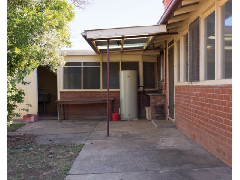 7 Cadell Street, Dubbo NSW 2830