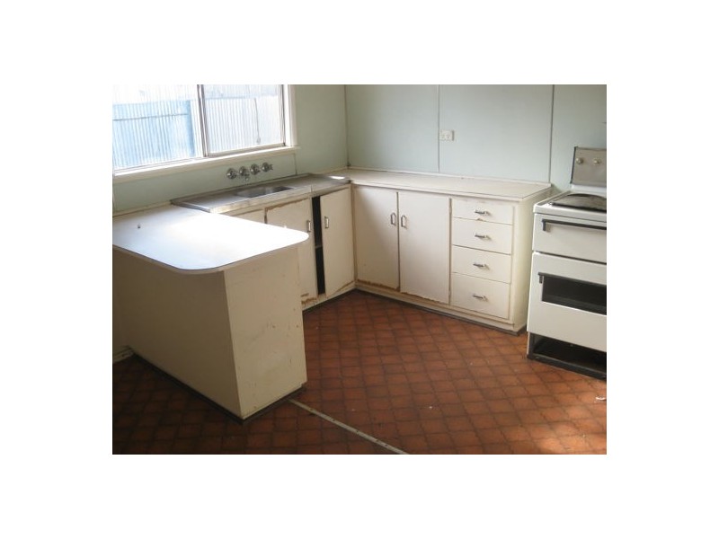 Unit 2 & 3 86 Chester Street, Warren NSW 2824