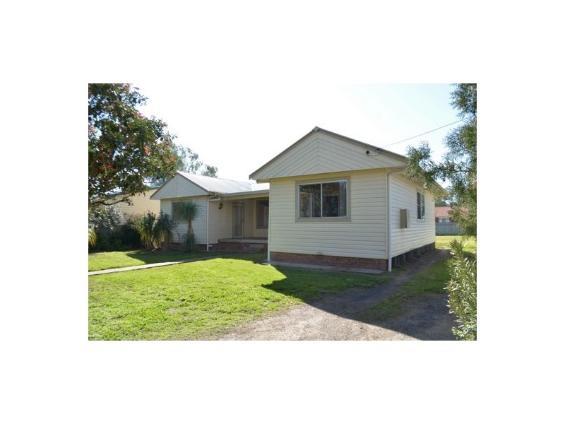 70 Chester Street, Warren NSW 2824