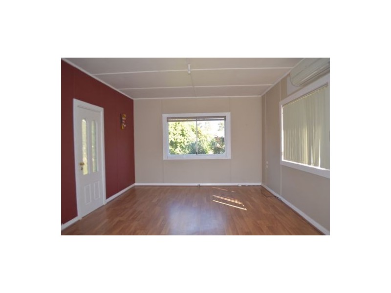 70 Chester Street, Warren NSW 2824