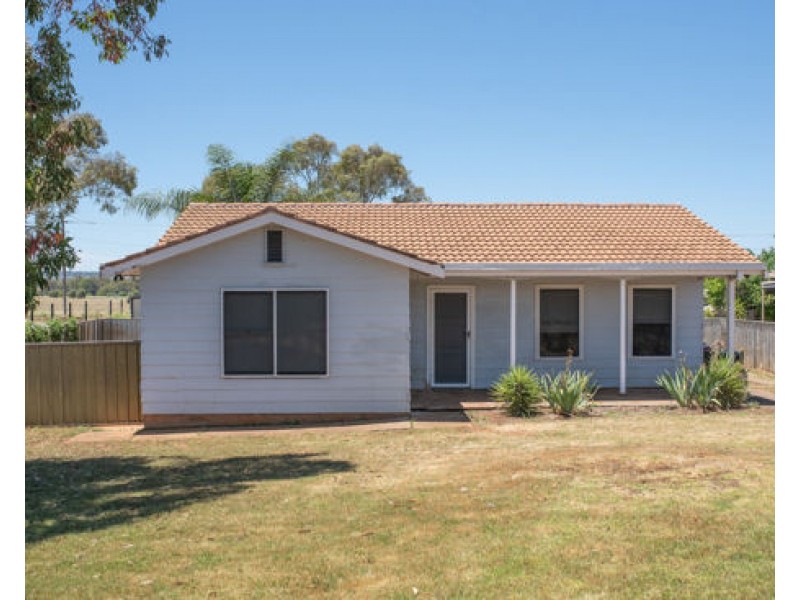 25 Burge Place, Dubbo NSW 2830