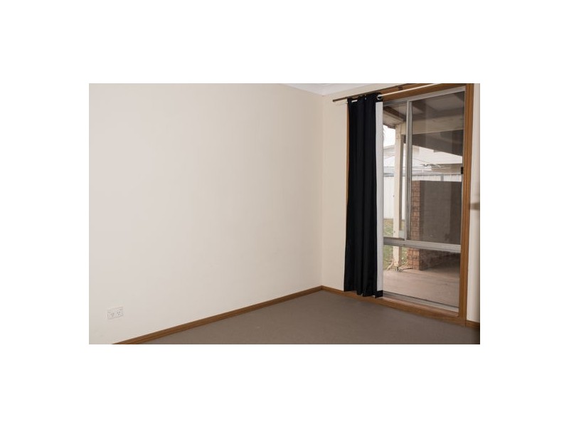 16 Iris Street, Gilgandra NSW 2827