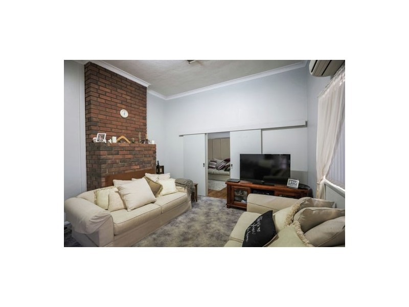 4 Wrigley Street, Gilgandra NSW 2827