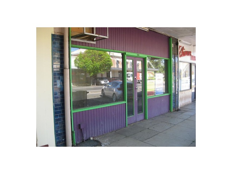 120 Lee Street, Wellington NSW 2820