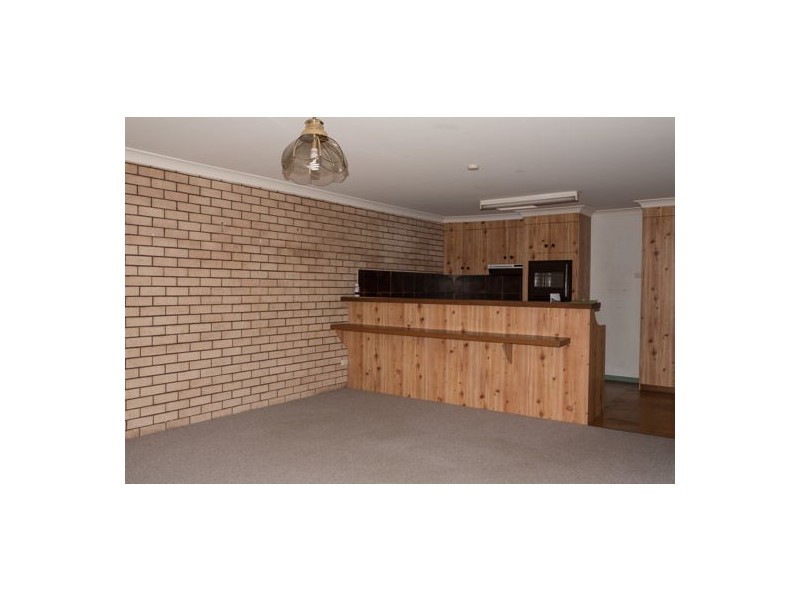 2/50 Birch Avenue, Dubbo NSW 2830