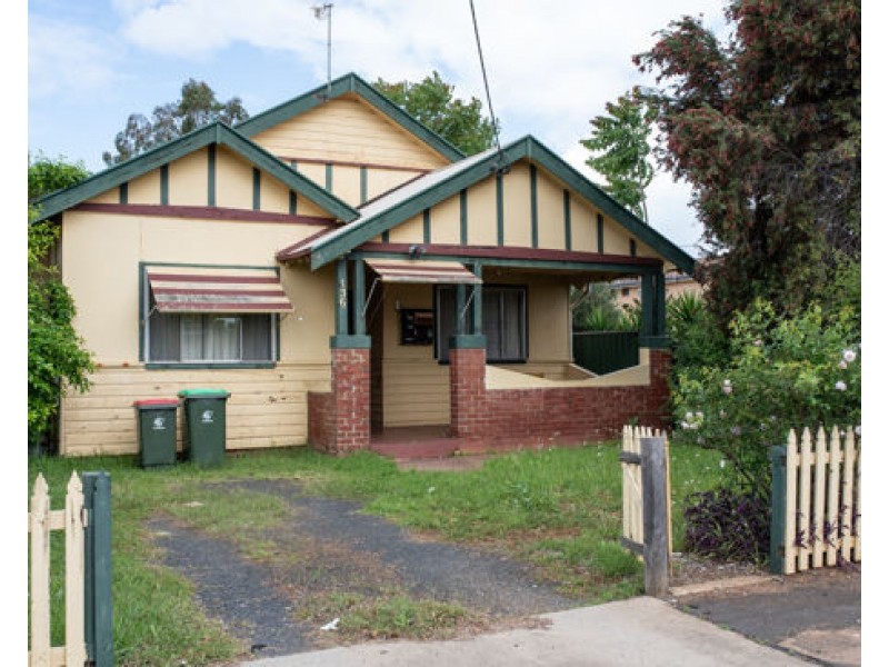 136 Bourke Street, Dubbo NSW 2830
