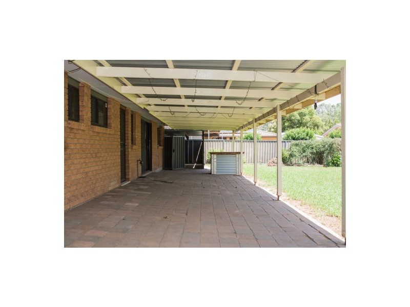 45 Garden Avenue, Warren NSW 2824