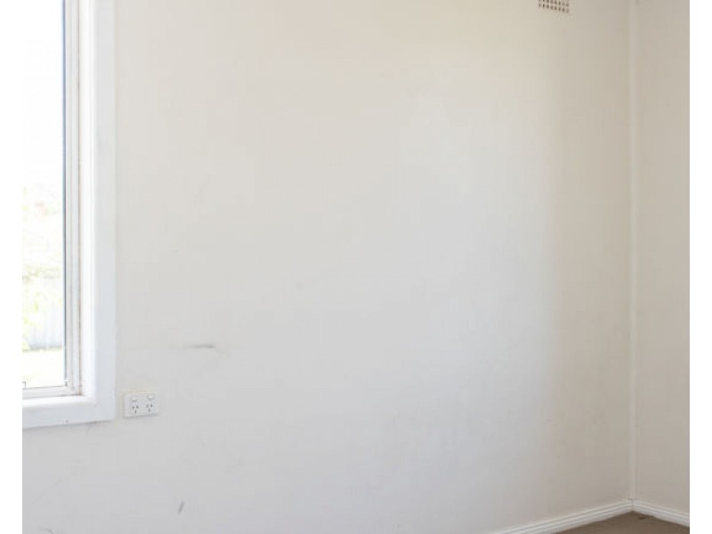 8 Boss Avenue, Warren NSW 2824