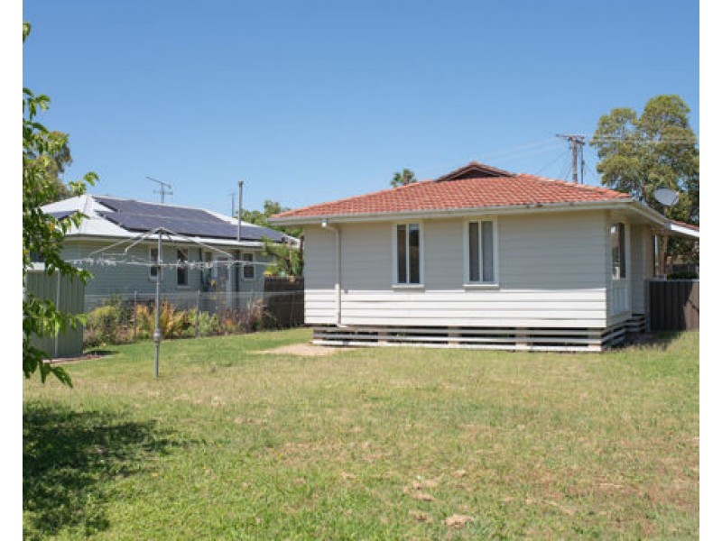 8 Boss Avenue, Warren NSW 2824