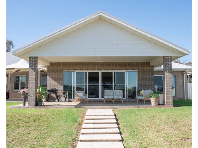 36 Torryburn Way, Dubbo NSW 2830