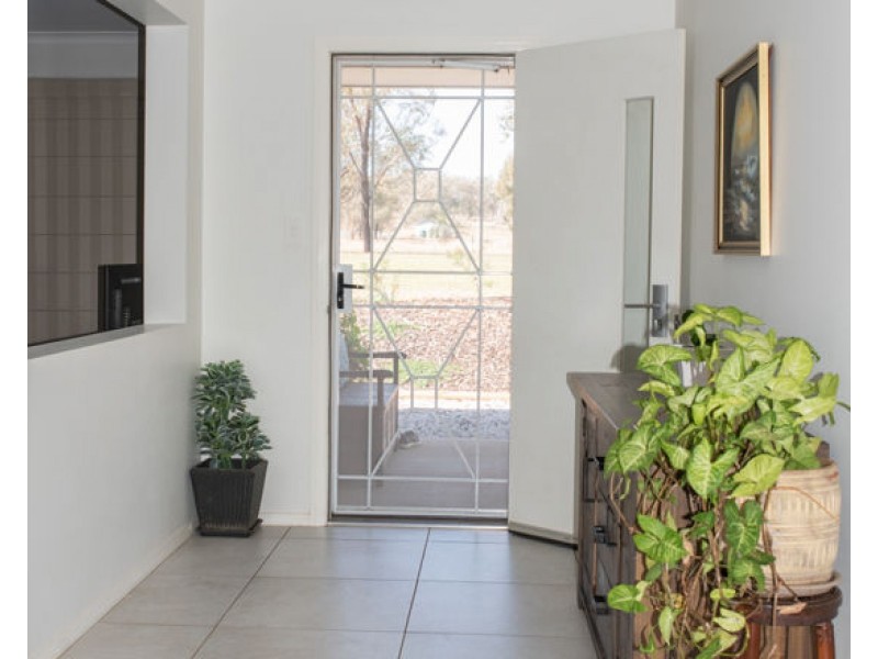 36 Torryburn Way, Dubbo NSW 2830