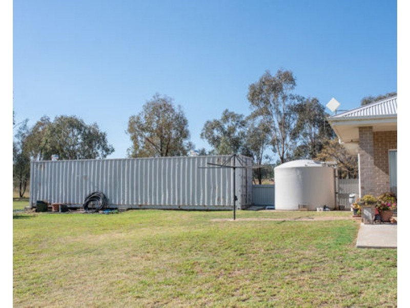 36 Torryburn Way, Dubbo NSW 2830